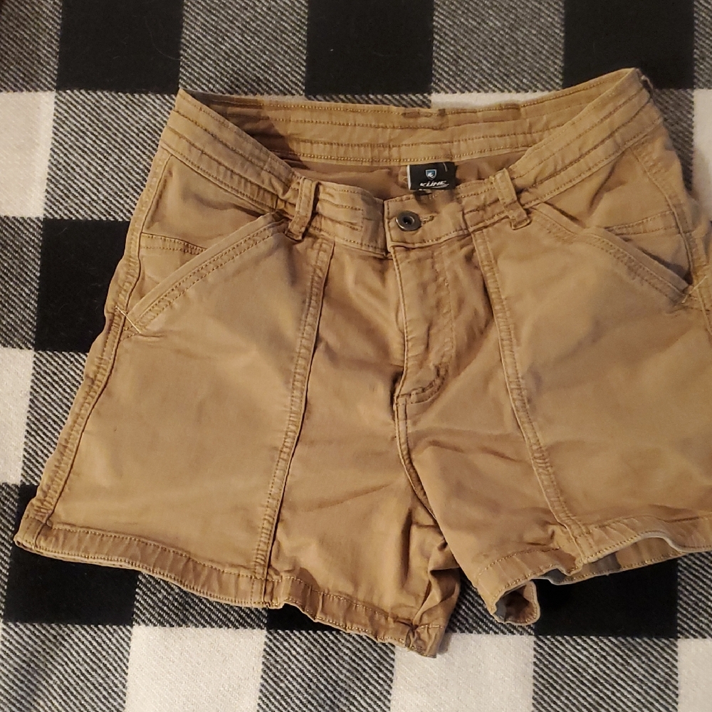 Kuhl Women's Tan Cargo Shorts